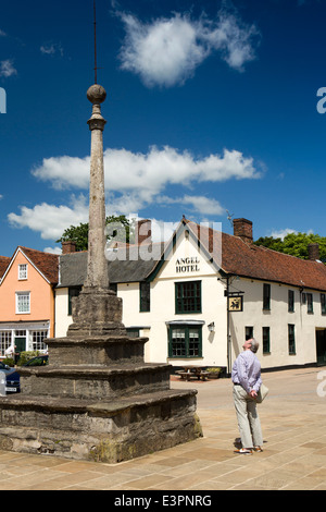 UK England, Suffolk, Lavenham, Market Square, cross and Marco Pierre White’s Angel Hotel