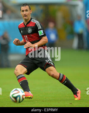 Germany's Miroslav Klose during the FIFA World Cup 2014 group G preliminary round match between the USA and Germany at the Arena Pernambuco in Recife, Brazil, 26 June 2014. Photo: Thomas Eisenhuth/dpa (RESTRICTIONS APPLY: Editorial Use Only, not used in association with any commercial entity - Images must not be used in any form of alert service or push service of any kind including via mobile alert services, downloads to mobile devices or MMS messaging - Images must appear as still images and must not emulate match action video footage - No alteration is made to, and no text or image is super Stock Photo