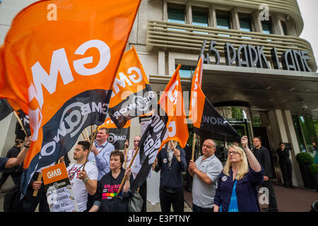 London, UK. 27th June, 2014. GMB and LGBT protest outside Park Lane hotel in London over homophobic laws Credit:  Guy Corbishley/Alamy Live News Stock Photo