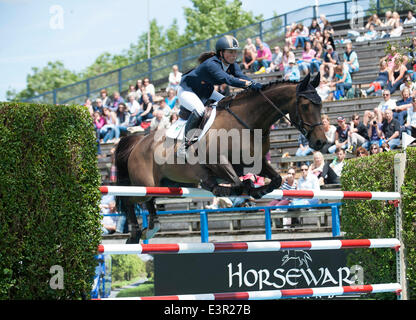 Hickstead, Sussex, UK. 27th June, 2014. The Hickstead Derby Meeting at The All England Jumping Course. [The Bunn Leisure Derby Trial]. Zoe Adams [GBR] riding Satonamillion Credit:  Action Plus Sports/Alamy Live News Stock Photo