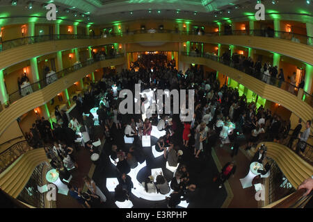 Munich, Germany. 27th June, 2014. Many guests and celebrities take part at the opening of the Munich film festival in Munich, Germany, 27 June 2014. The festival runs from 27 June to 05 July 2014. Photo: Felix Hoerhager/dpa/Alamy Live News Stock Photo