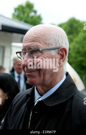 Wimbledon London,UK. 28th June 2014. Sir Bobby Charlton arrives as guest on the 6th day of the 2014  lawn tennis championships Credit:  amer ghazzal/Alamy Live News Stock Photo