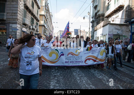 Naples, Italy. 28th June, 2014. Luigi De Magistris, during ' Mediterranean Pride of Napoli ', walks in Toledo. The parade aims the visibility of the LGBT population, at a town and regional level, and expected to serve as a unique and effective tool against discrimination. Credit:  Emanuele Sessa/Pacific Press/Alamy Live News Stock Photo