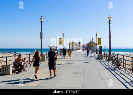 The pier in downtown Huntington Beach, Orange County, California, USA Stock Photo