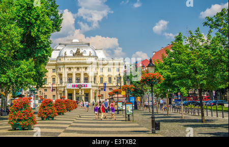 Neo-renaissance building of Slovak National Theater and Hviezdoslavovo square in Bratislava, Slovakia Stock Photo