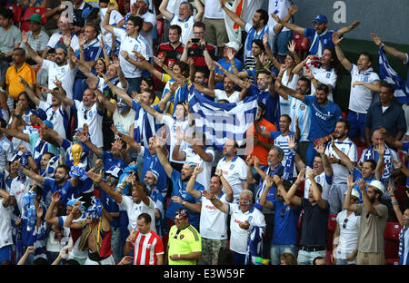 Recife, Brazil. 29th June, 2014. Greece's fans watch a Round of 16 match between Costa Rica and Greece of 2014 FIFA World Cup at the Arena Pernambuco Stadium in Recife, Brazil, on June 29, 2014. Credit:  Cao Can/Xinhua/Alamy Live News Stock Photo