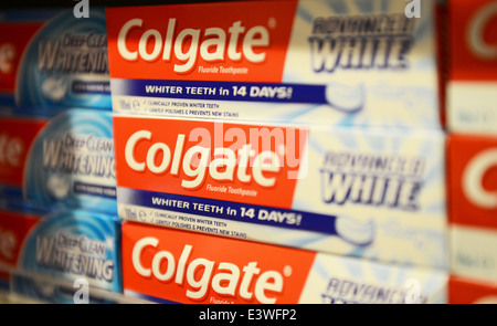 Colgate,toothpaste Stock Photo - Alamy