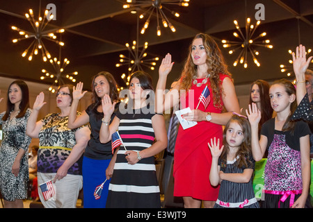 Sterling Heights, Michigan - Immigrants are sworn in as new citizens of the United States. Stock Photo