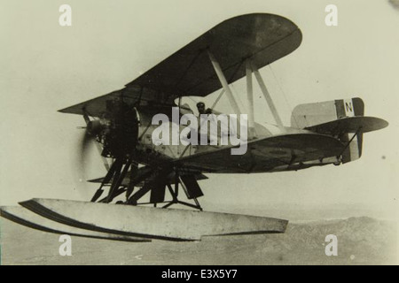 Pyro Fairey Flycatcher P610-100 British Navy Fighter