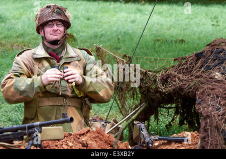 WW2 British Army Paratrooper in a demonstration battle situation Stock ...