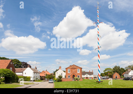 The village green with maypole, Wellow, Nottinghamshire, England, Great Britain, UK Stock Photo