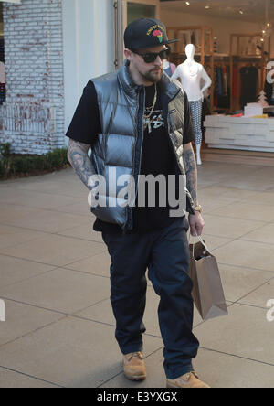 Benji Madden seen shopping at The Grove in West Hollywood  Featuring: Benji Madden Where: Los Angeles, California, United States When: 04 Dec 2013 Stock Photo