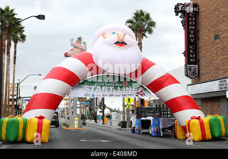 Shania Twain Serves As Grand Marshal of Opportunity Village's Las Vegas Great Santa Run  Featuring: Atmosphere Where: Las Vegas, Nevada, United States When: 07 Dec 2013 Stock Photo