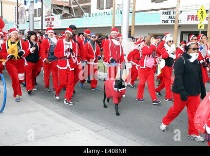 Shania Twain Serves As Grand Marshal of Opportunity Village's Las Vegas Great Santa Run  Featuring: Atmosphere Where: Las Vegas, Nevada, United States When: 07 Dec 2013 Stock Photo