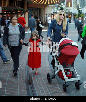 Cougar Town actress Busy Philipps takes daughter’s Birdie and baby Cricket to The Grove shopping Mall in West Hollywood  Featuring: Birdie Leigh Silverstein,Busy Phillips,Cricket Pearl Silverstein Where: Los Angeles, California, United States When: 11 Dec Stock Photo