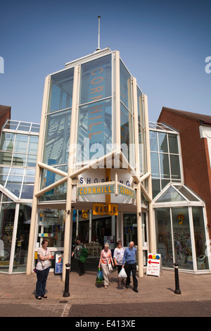 UK England, Suffolk, Bury St Edmunds, Cornhill Walk Shopping Centre Stock Photo