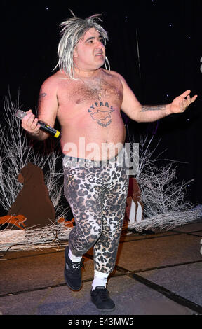 'Mad Hatter's Tea Party'London taxi drivers fund for underprivileged children at Grosvenor House Hotel Park Lane, London  Featuring: Stavros Flatley Where: London, United Kingdom When: 19 Jan 2014 Stock Photo