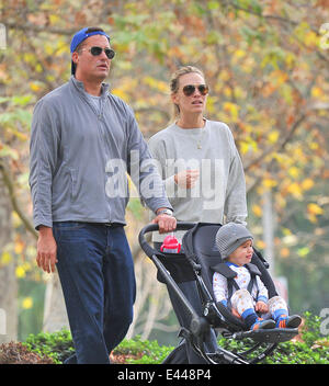 Molly Sims and family shopping at Barney's New York in Beverly Hills  Featuring: Molly Sims Where: Los Angeles, California, United States When:  15 Dec 2013 Stock Photo - Alamy