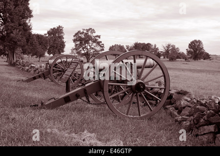 Confederate cannons positioned on Seminary Ridge, Gettysburg Battlefield Stock Photo