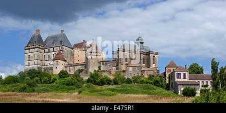 Château de Biron, medieval castle in the valley of the Lède, Dordogne, Aquitaine, France Stock Photo