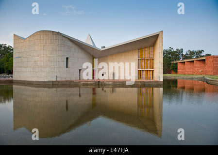 Gandhi Bhawan Panjab University Chandigarh Stock Photo - Alamy