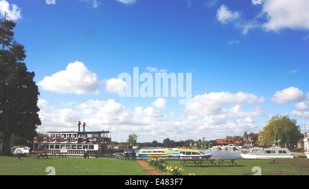 A view of moorings with the Southern Comfort pleasure boat on the Norfolk Broads at Horning, Norfolk, England, United Kingdom. Stock Photo