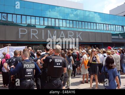 Berlin, Germany. 03rd July, 2014. A crowd of people stand outside during the opening of a Primark store at Alexanderplatz in Berlin, Germany, 03 July 2014. Photo: Xamax/dpa NO WIRE SERVICE/dpa/Alamy Live News Stock Photo