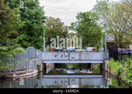 Canal Gate to regulate water flow and prevent flooding of the Crane River, Kneller Gardens, Twickenham, London, UK Stock Photo