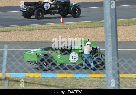 Le Mans, France, 5th June, 2014. Historic racing cars on track at the Le Mans Classic event in France. Credit:  Matthew Richardson/Alamy Live News Stock Photo