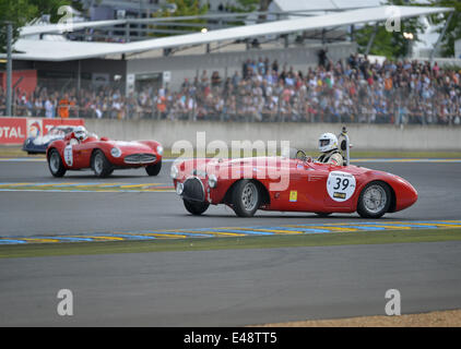 1954 KIEFT Climax 1100 spins off at Le Mans, France, 5th June, 2014 ...