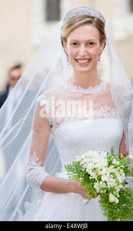 Rome, Italy. 5th July, 2014. Bride Elisabetta Maria Rosboch von Wolkenstein at her wedding with Belgian Prince Amedeo at the Basilica di Santa Maria in Trastevere in Rome, Italy, 5 July 2014. Photo: Patrick van Katwijk -NO WIRE SERVICE-/dpa/Alamy Live News Stock Photo