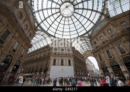 Die Galleria Vittorio Emanuele II ( Viktor-Emanuel-Galerie) in Mailand , Kuppel, Stock Photo