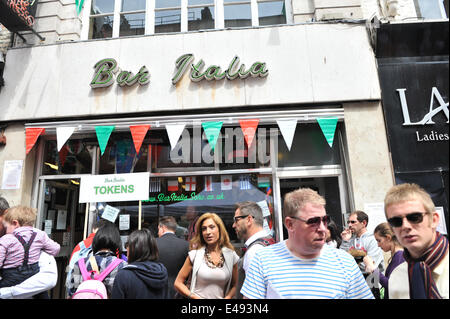 Frith Street, London, UK. 6th July 2014. Bar Italia celebrates its 65th birthday with Italian colours, scooters, food stalls and entertainment. Credit:  Matthew Chattle/Alamy Live News Stock Photo