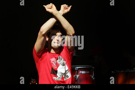 Sao Paulo, Brazil. 6th July, 2014. Brazilian Kaka is presented as player of Sao Paulo FC during a ceremony at Morumbi Stadium, in Sao Paulo, southeastern Brazil, on July 6, 2014. Kaka, who started his career at the club, is on loan from Orlando City until December this year. Stock Photo