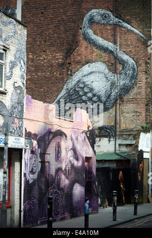 Crane by Roa, Hanbury Street, London, E1, England, United Kingdom, Europe Stock Photo