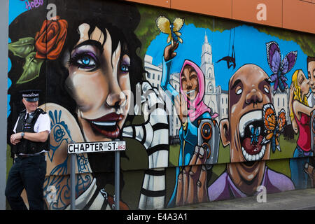 Bristol, UK. 5th July 2014. Policing St. Paul's carnival Credit:  Paul Smith/Alamy Live News Stock Photo