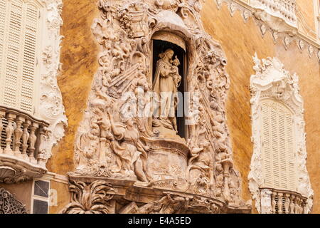 Rococo style architecture on the National Ceramics Museum in Valencia ...