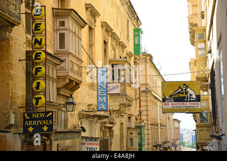 Retro signs on buildings, Valletta (Il-Belt Valletta), Southern Harbour District, Malta Xlokk Region, Republic of Malta Stock Photo