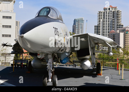 F-14 Tomcat on the Flight deck of USS Midway in San Diego harbour. Stock Photo