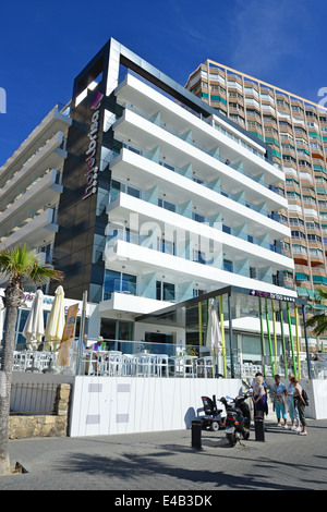 Hotel Brisa on seafront, Playa de Levante, Benidorm, Costa Blanca, Alicante Province, Kingdom of Spain Stock Photo