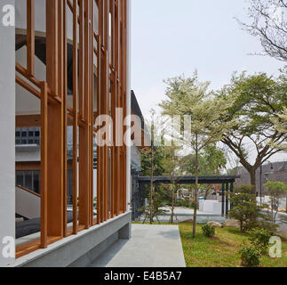 Peirce Hill Private House, Singapore, Singapore. Architect: Kay Ngee Tan Architects, 2014. Detailed perspective of latticed faca Stock Photo