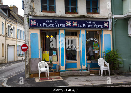 Cafe, Montreuil-sur-Mer, Pas-de-Calais, France Stock Photo