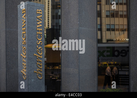 Charles Schwab Corporation Offices Are Pictured In The New York City ...