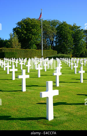 White Cross Markers Luxembourg American Cemetery and Memorial Europe Stock Photo
