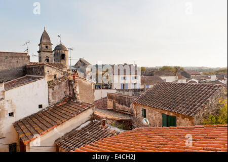 View over the rooftops in the Provencal village Fontvieilles Stock Photo