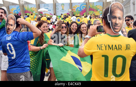 Belo Horizonte, Brazil. 08th July, 2014. Brazilian fans prior to the FIFA World Cup 2014 semi-final soccer match between Brazil and Germany at Estadio Mineirao in Belo Horizonte, Brazil, 08 July 2014. Photo: Andreas Gebert/dpa/Alamy Live News Stock Photo