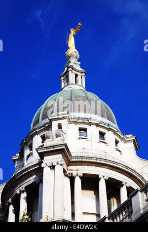 Scales of Justice of the Central Criminal Court fondly known as The Old Bailey in the city of London, England, UK Stock Photo