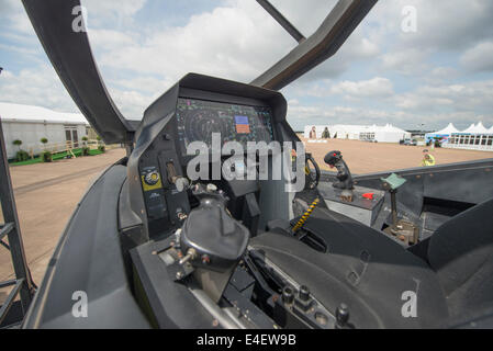RAF Fairford, Gloucestershire UK. 9th July 2014. Lockheed Martin F35 Lightning fifth generation stealth aircraft full size mock-up on display to the press before opening of RIAT on Friday 11th July. Credit:  Malcolm Park editorial/Alamy Live News