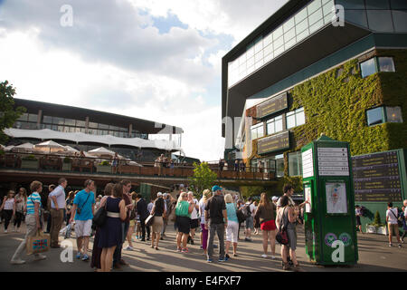 Wimbledon Tennis Championships 2014, Southwest London, England, UK Stock Photo