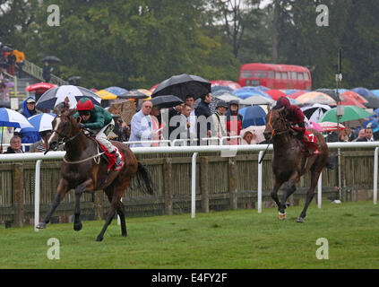 Newmarket, UK. 10th July, 2014. Moet and Chandon July Festival, Boylesports Ladies Day. Hartnell under Joe Fanning winning The Bahrain Trophy Credit:  Action Plus Sports/Alamy Live News
